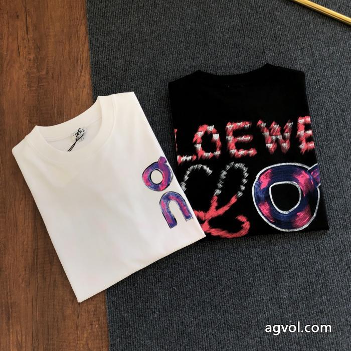 最新大人気 上品オトナ感 人気販売中ロエベ激安 通販 専門店半袖Tシャツ_0_2