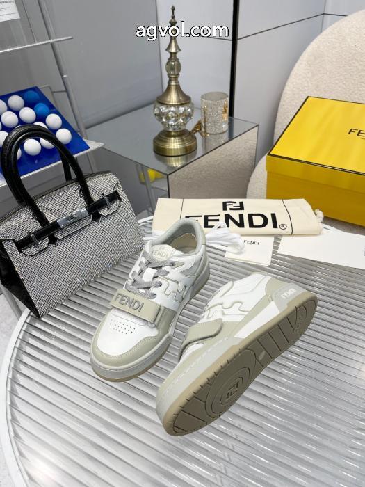 &nbsp;スニーカー人気アイテムお早めに 新着品 モード感の高い2026のスタイルブランド スーパー コピー 優良店フェンディ._0_2