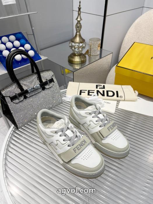 &nbsp;スニーカー人気アイテムお早めに 新着品 モード感の高い2026のスタイルブランド スーパー コピー 優良店フェンディ._0_3
