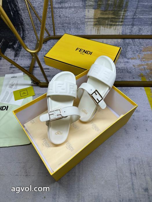 人気激売れ 税込価格 注目夏新作ブランド 品 激安 通販フェンディスリッパ._0_5