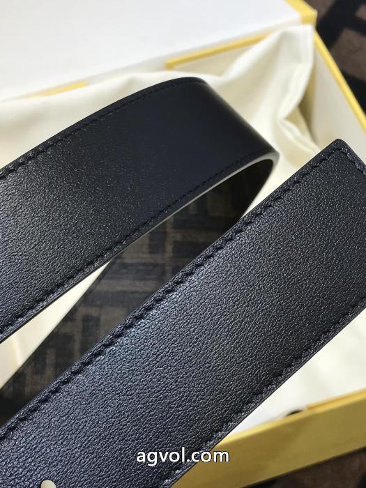 FENDI１点限り！VIP顧客セール 大人可愛い主役アイテム：只限用于女人的衣服 割引セールコピー ブランド 販売ベルト._0_2