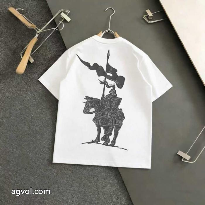 半袖Tシャツブランド 通販 激安格好良い 個性的な素材感も魅力 圧倒的な高級感BURBERRY_0_3