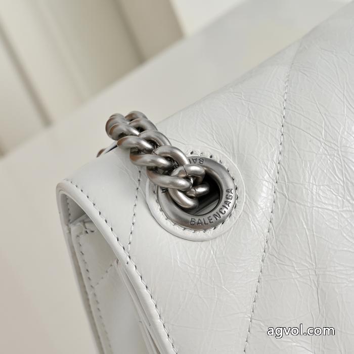 スーパー コピー メンズ国内発/関税込 激安価格！ シンプルなデザインbalenciaga&nbsp;&nbsp;&nbsp;&nbsp;バッグ._0_4