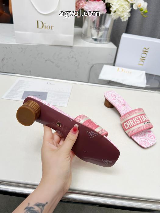 CHブーツ人気デザインで欲しい 上品でベーシック 人気セール新品ブランド 偽物.._0_2