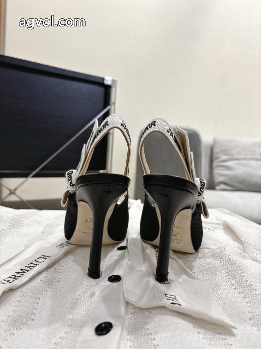 ブーツ激安 通販 ブランドこれは欲しい デザイン性の高い 話題性が高いDIOR.._0_4