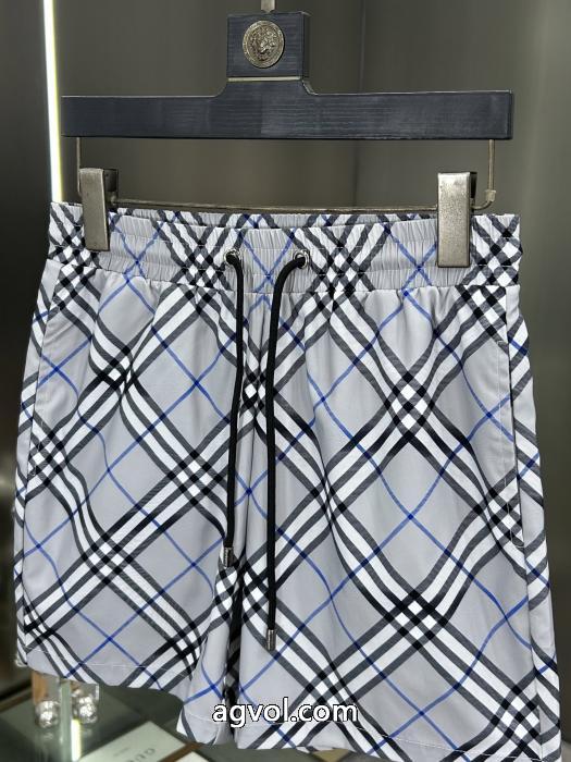 ブランド コピーいつも年末には完売しちゃう 半額セール とにかく人気アイテムスラックスBURBERRY._0_2