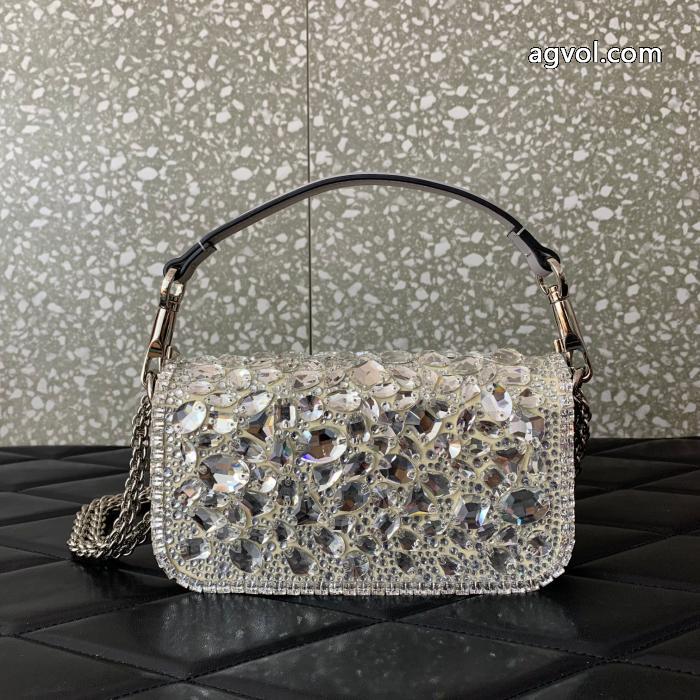 お買い得HOT 安心の直営店買付け！ 大人気で争奪戦ブランド 通販VALENTINO&nbsp;&nbsp;&nbsp;&nbsp;バッグ._0_1