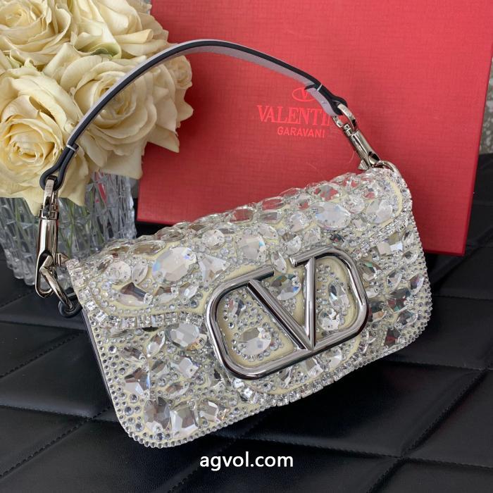 お買い得HOT 安心の直営店買付け！ 大人気で争奪戦ブランド 通販VALENTINO&nbsp;&nbsp;&nbsp;&nbsp;バッグ._0_3