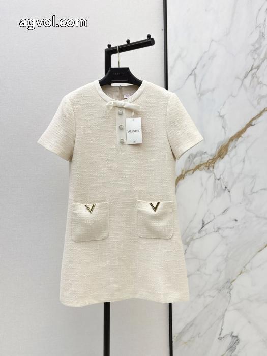 コピー ブランド 販売&nbsp;ワンピースVALENTINO完売前に 2026に使えるおすすめトップス 必需品._0_0