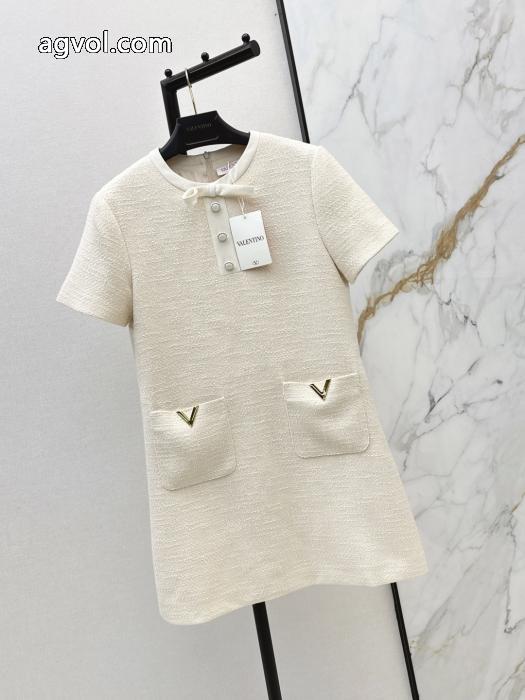 コピー ブランド 販売&nbsp;ワンピースVALENTINO完売前に 2026に使えるおすすめトップス 必需品._0_1