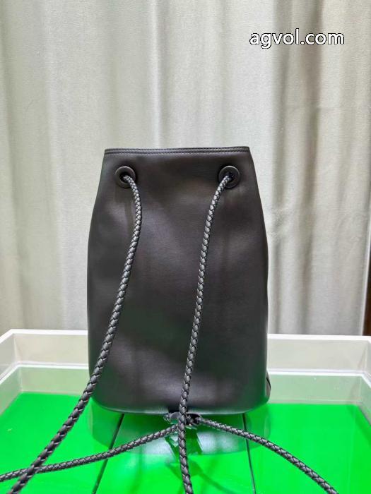 トレンドアイテムが狙い目 強い魅力を感じる一枚  ◇超人気◇ブランド 偽物bottega venetaバッグ.._0_3