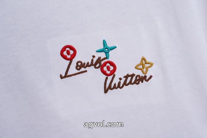 人気の商品 格好良い 圧倒的人気アイテム半袖Tシャツブランド 偽物 激安 通販LOUIS VUITTON_0_1