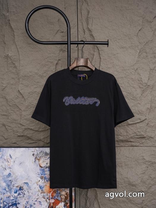 LOUIS VUITTON激安 通販 ブランド半袖Tシャツ雑誌掲載 エレガンスな雰囲気に 数量限定格安_0_5