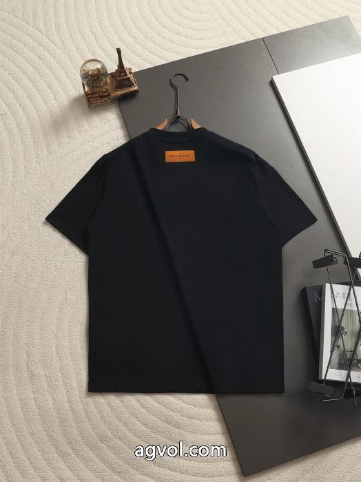 限定品 新作超高人気 新品人気上昇半袖TシャツLOUIS VUITTONブランド 偽物 通販_0_2