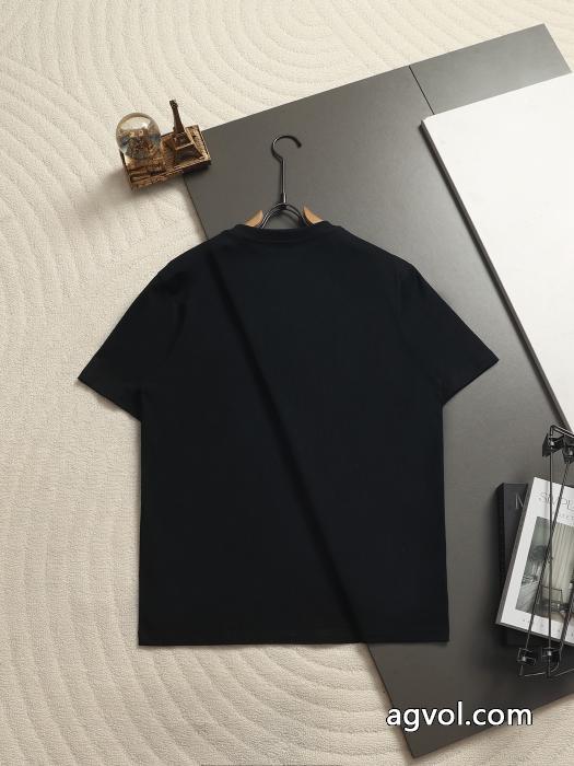 激安 通販 ブランドDIOR半袖Tシャツ大人気商品再入荷! 高品質で綺麗 万能タイプ_0_1