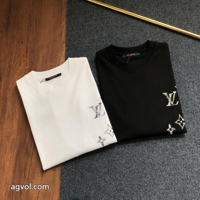 トレンド感のある 最新作即発 2026年最注目のルイ ヴィトン半袖Tシャツコピー ブランド_0_0