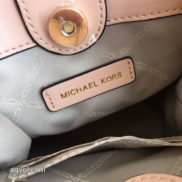 ブランド コピー ショップMichael Korsバッグ人気沸騰アイテム 専門通販店 今、注目なの.._0_4
