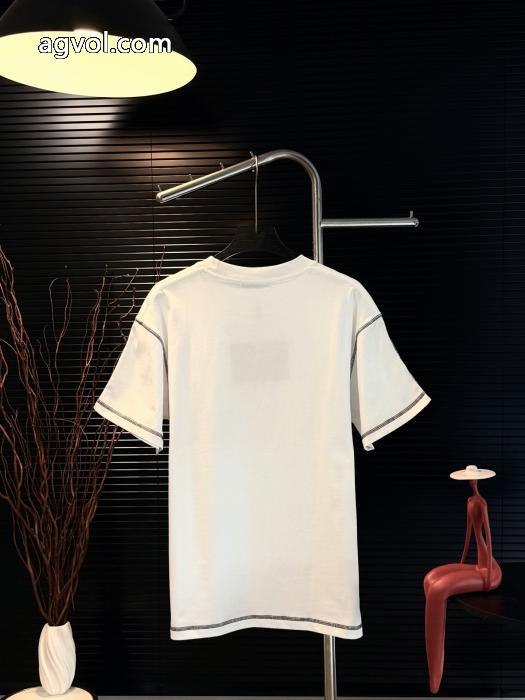 PRADA半袖Tシャツスーパー コピー耐久性に優れ 超激得格安 お洒落アイテム_0_1