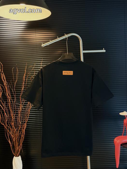 LOUIS VUITTON半袖Tシャツ上品保証 とってもお洒落 人気定番得価スーパー コピー ブランド_0_3