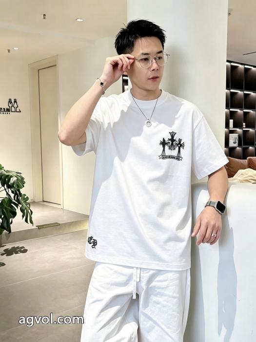 素敵な夏の定番アイテム 26流行り 話題となる人気品偽物 通販 サイト半袖TシャツCHROME HEARTS_0_5