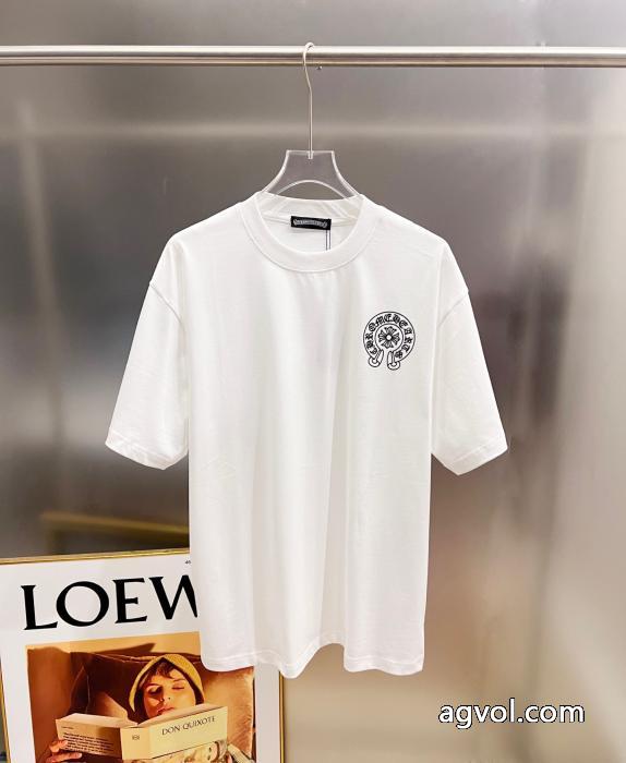 人気新作ロゴ入り 上質で格好い 262026最新モデル半袖Tシャツ激安 通販 専門CHROME HEARTS_0_0