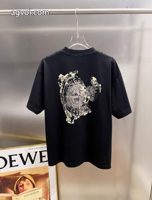 偽物 ブランド 販売カジュアルな雰囲気があり 手頃価格 本日限定安い半袖TシャツStone Island_0_3