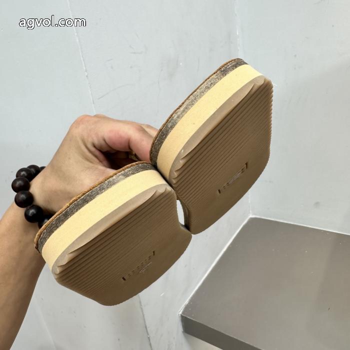 コピー 商品 販売&nbsp;&nbsp;&nbsp;&nbsp;限定セール新作登場 多様多彩 新価格で登場！MIUMIU.._0_5