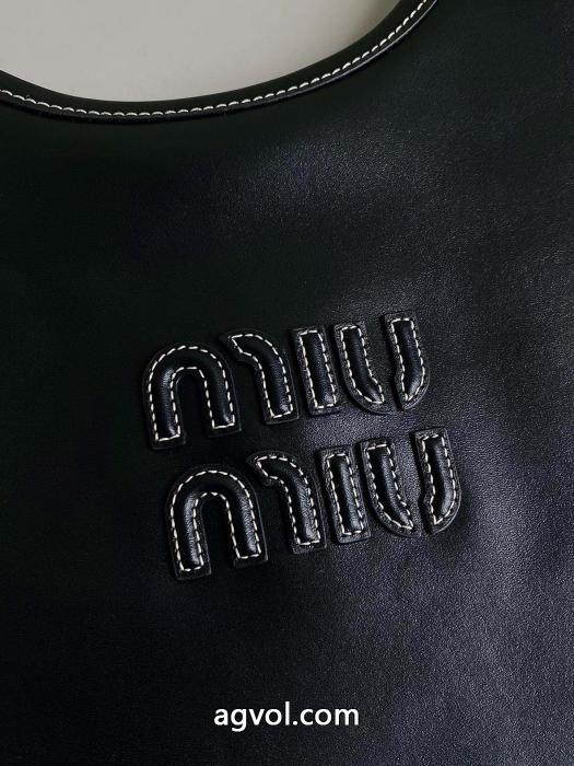 MIUMIUブランド 通販 激安バッグSALEお得にGET 目を惹く作品 2026☆新色が登場！ .._0_3