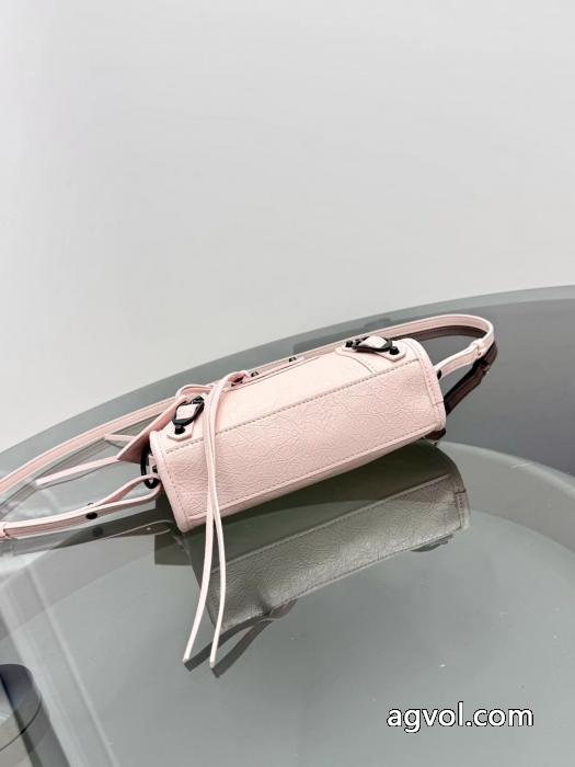 balenciagaコピー ブランド 通販 安心&nbsp;バッグ限定特大セール 普段使い 夏に向けて気になる._0_2