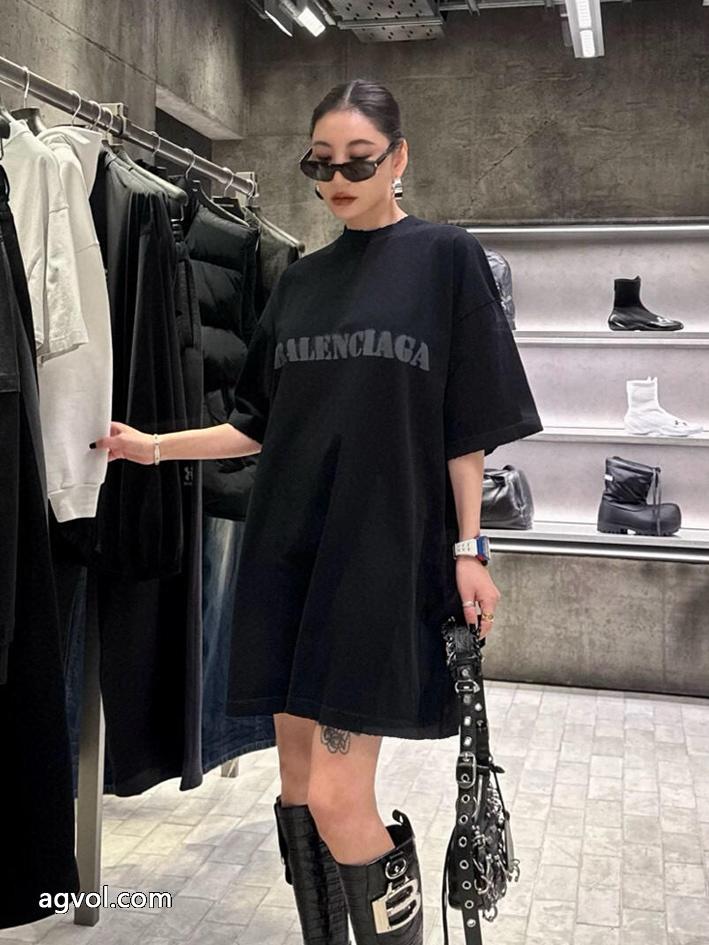 ブランド 通販店t恤めちゃくちゃお得   期間限定特別価格 人気急上昇balenciaga._0_0
