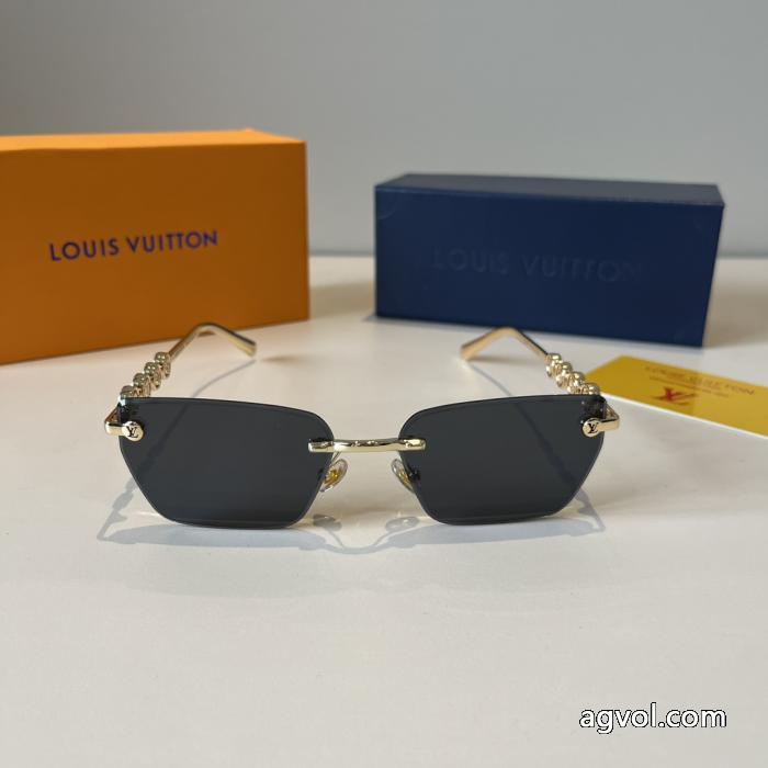 華やかさ満点 海外大人気アイテム 自分らしいスタイリングLOUIS VUITTONブランド コピーサングラス.._0_1