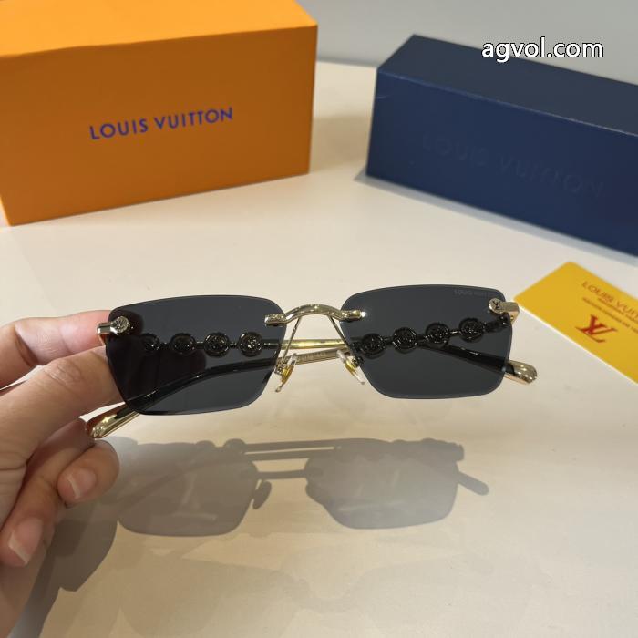 華やかさ満点 海外大人気アイテム 自分らしいスタイリングLOUIS VUITTONブランド コピーサングラス.._0_3