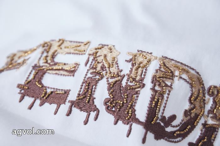 超人気モデル入荷 定番素敵 2026夏到来新作半袖Tシャツブランド コピー  FENDI_0_0