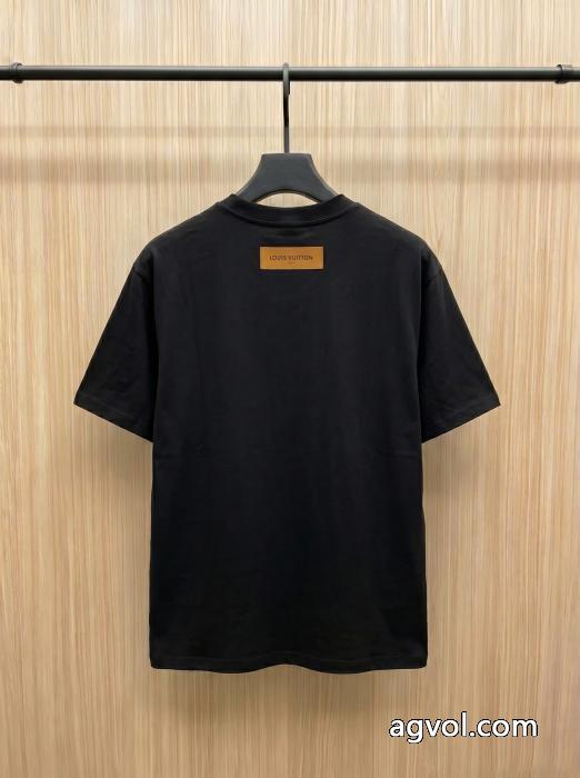 ブランド 偽物 通販話題の新作到着 上品でファッション 2026季人気定番半袖TシャツLOUIS VUITTON_0_3