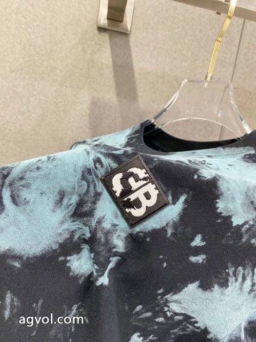 半袖Tシャツ偽物 通販今年度最新限定 入荷予定 今年注目な新品セールbalenciaga_0_1