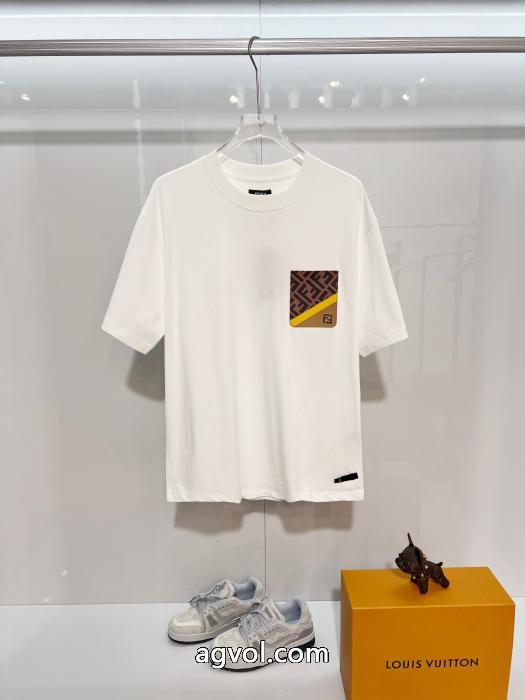 半袖Tシャツ今年のトレンド！ 即発送最新作2026  新作入荷格安激安 ブランド 通販フェンディ_0_1