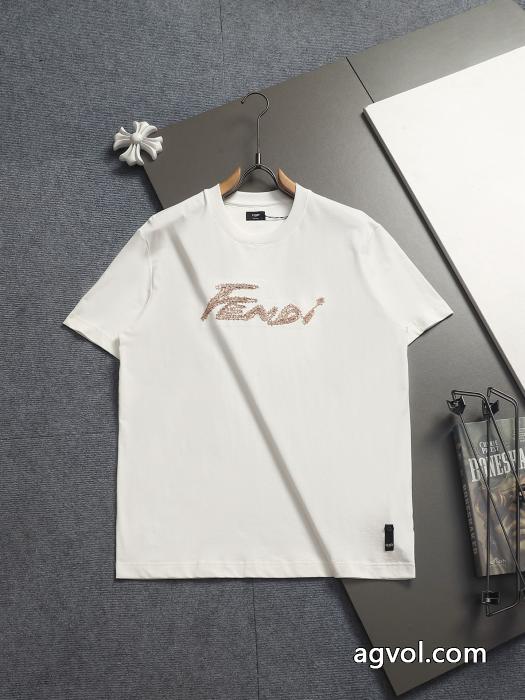 FENDIセットコピー ブランド新作限定大人でエレ ファッションブランド SALE 2026_0_3