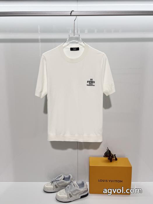 先行予約販売 2026話題となる 最新の品激安 通販 専門店半袖TシャツFENDI_0_0