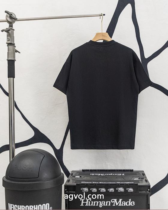 FENDIブランド コピー 販売 半袖TシャツHOT新作登場 最速！ブーム当確の2026トレンド 今季おすすめの話題作_0_2