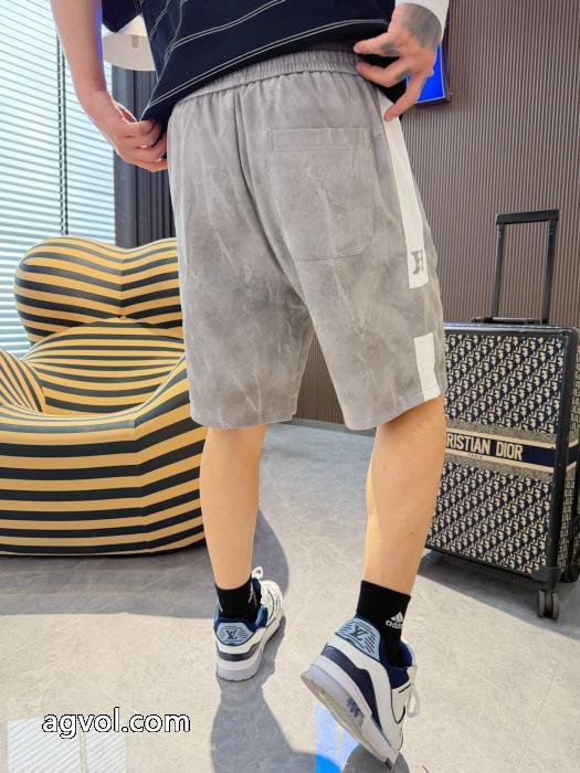 スラックスエルメス激安 ブランド最短1週間 日本未発売 入手困難 これは欲しい._0_3