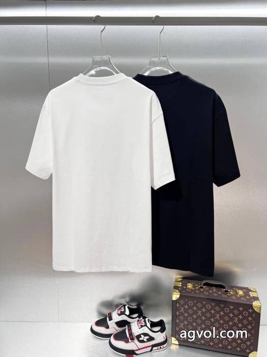 balenciaga通気性のいい 顧客優待セール セレブ風 半袖Tシャツスーパー ブランド コピー_0_0