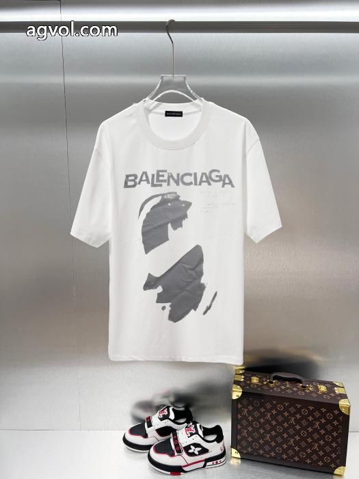 balenciaga通気性のいい 顧客優待セール セレブ風 半袖Tシャツスーパー ブランド コピー_0_2