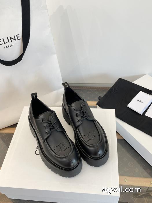 CELINE毎日大活躍 売れた商品 強くおすすめしたいブーツ偽 ブランド 購入.._0_0