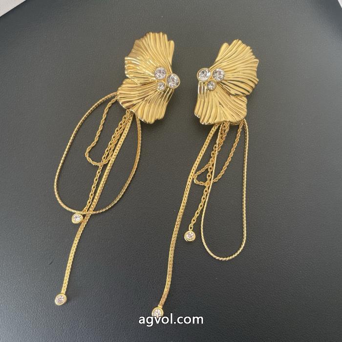 \アクセサリーCHLOEファッションブランド 破格値大放出 新作入荷限定セールコピー 品 ブランド.._0_1