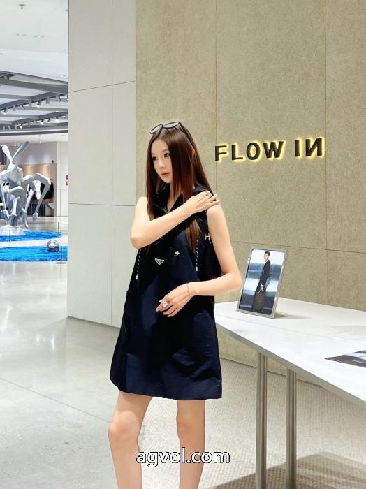 スーパー コピー ブランド 専門ワンピース毎年大人気商品 若々しい雰囲気 人気商品PRADA_0_1