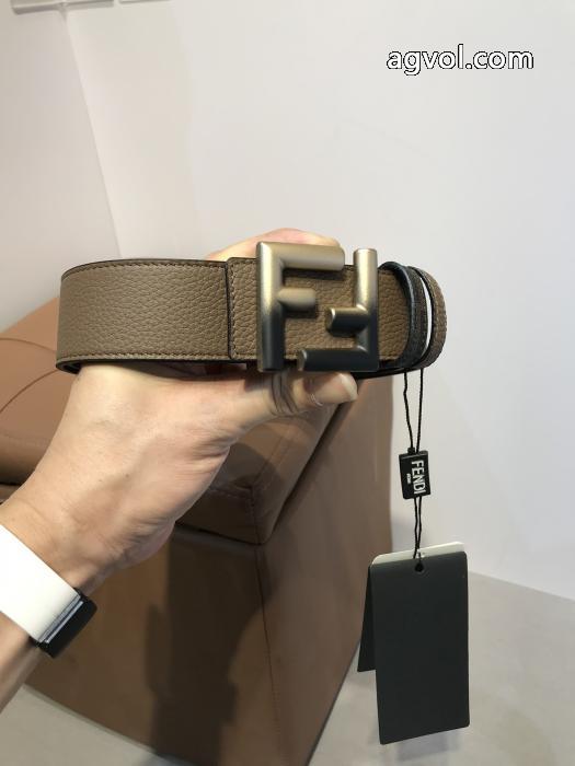 激安 ブランド 通販専門通販店 今季おすすめの話題作 今季はファション感漂うフェンディベルト._0_0