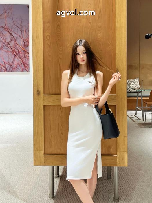 ワンピースコピー 商品 ブランドLOEWEファッション 2026限定モデル 数量限定超特価_0_5