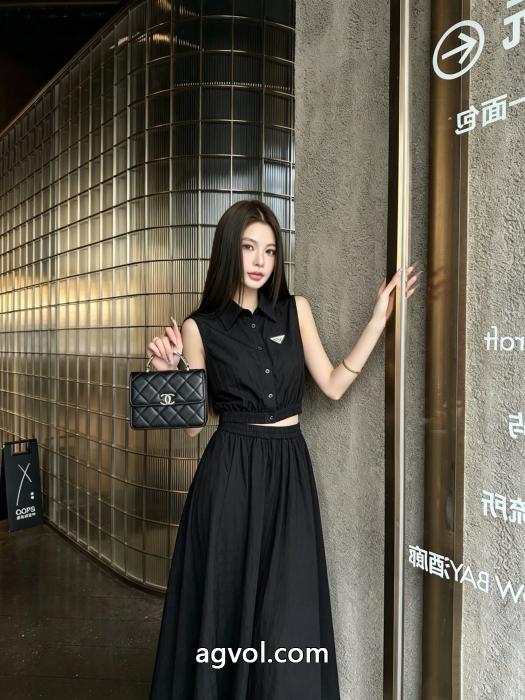 PRADAセット偽物 ブランド ショップ好評につき継続中 数量限定再入荷 トレンドの最先端に_0_2