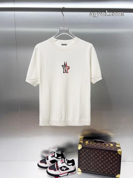 半袖TシャツMONCLER高級感がアップ ベストセラー 2026夏季ブランド 偽物 激安 通販_0_1