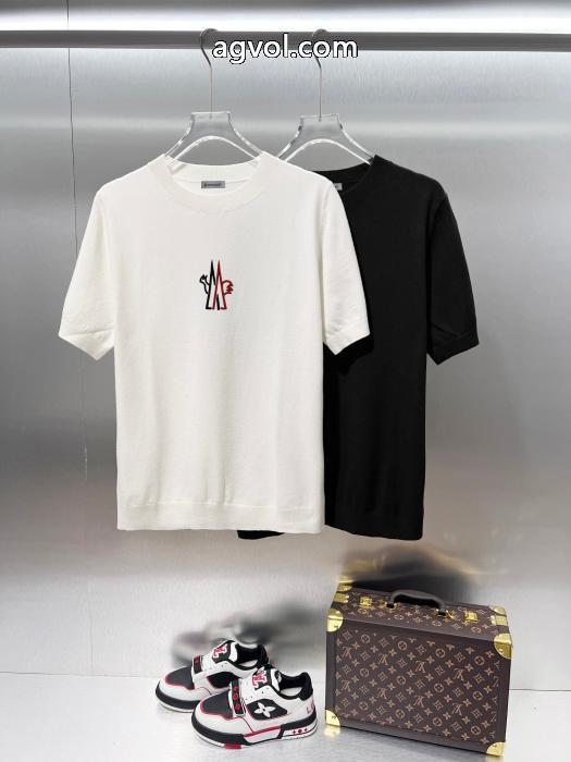 半袖TシャツMONCLER高級感がアップ ベストセラー 2026夏季ブランド 偽物 激安 通販_0_2